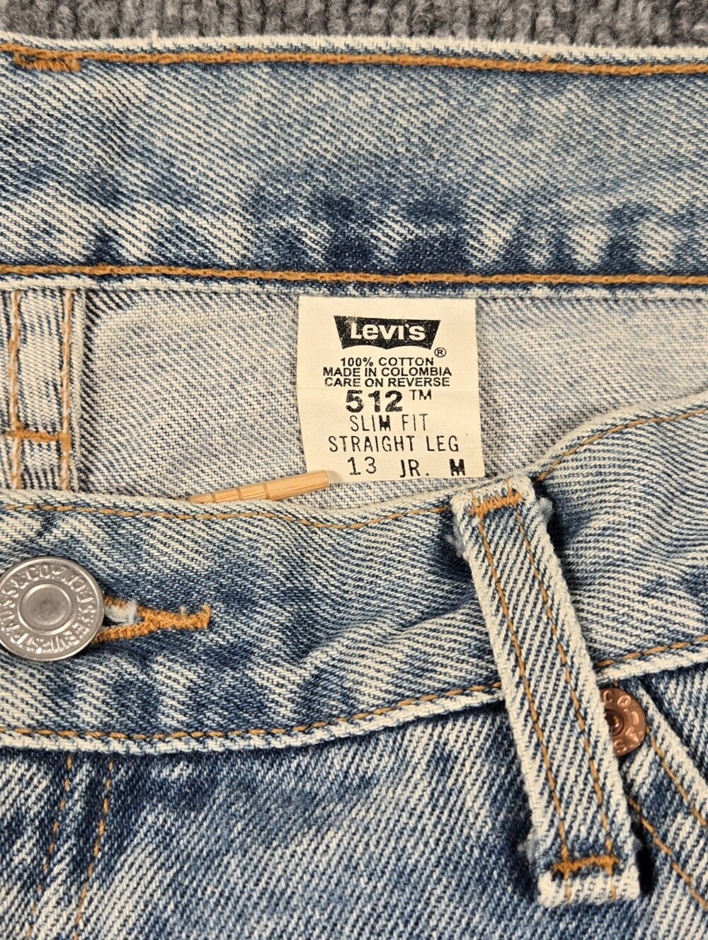 Vintage 90s Levi's 512 Slim Fit Straight Leg Jeans Light Wash‎ Denim Size 13 - Picture 7 of 11
